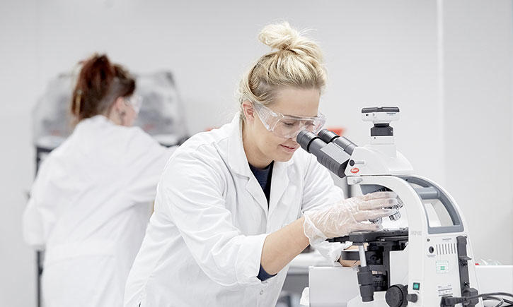 BSc (Hons) Bioveterinary Science | Hartpury University - 2024