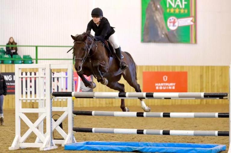 Iona Showjumping