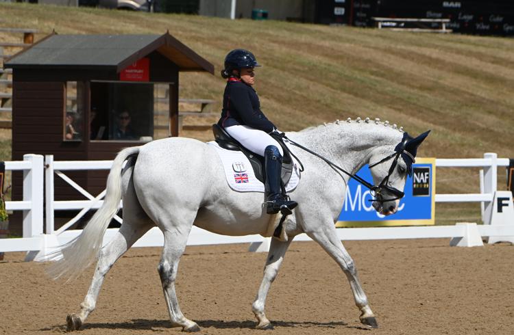 Gabriella Blake Strong Beau (Thurs)