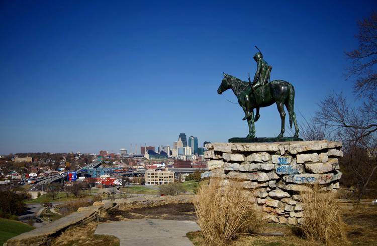 Statue Kansas City (1)